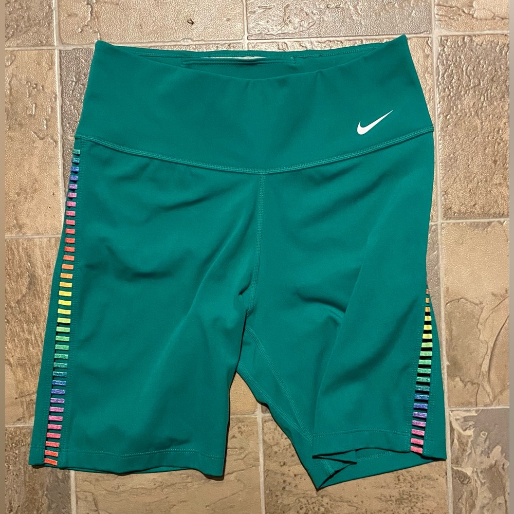 Nike Women's One Rainbow Ladder Shorts - Sz S - Like New Condition